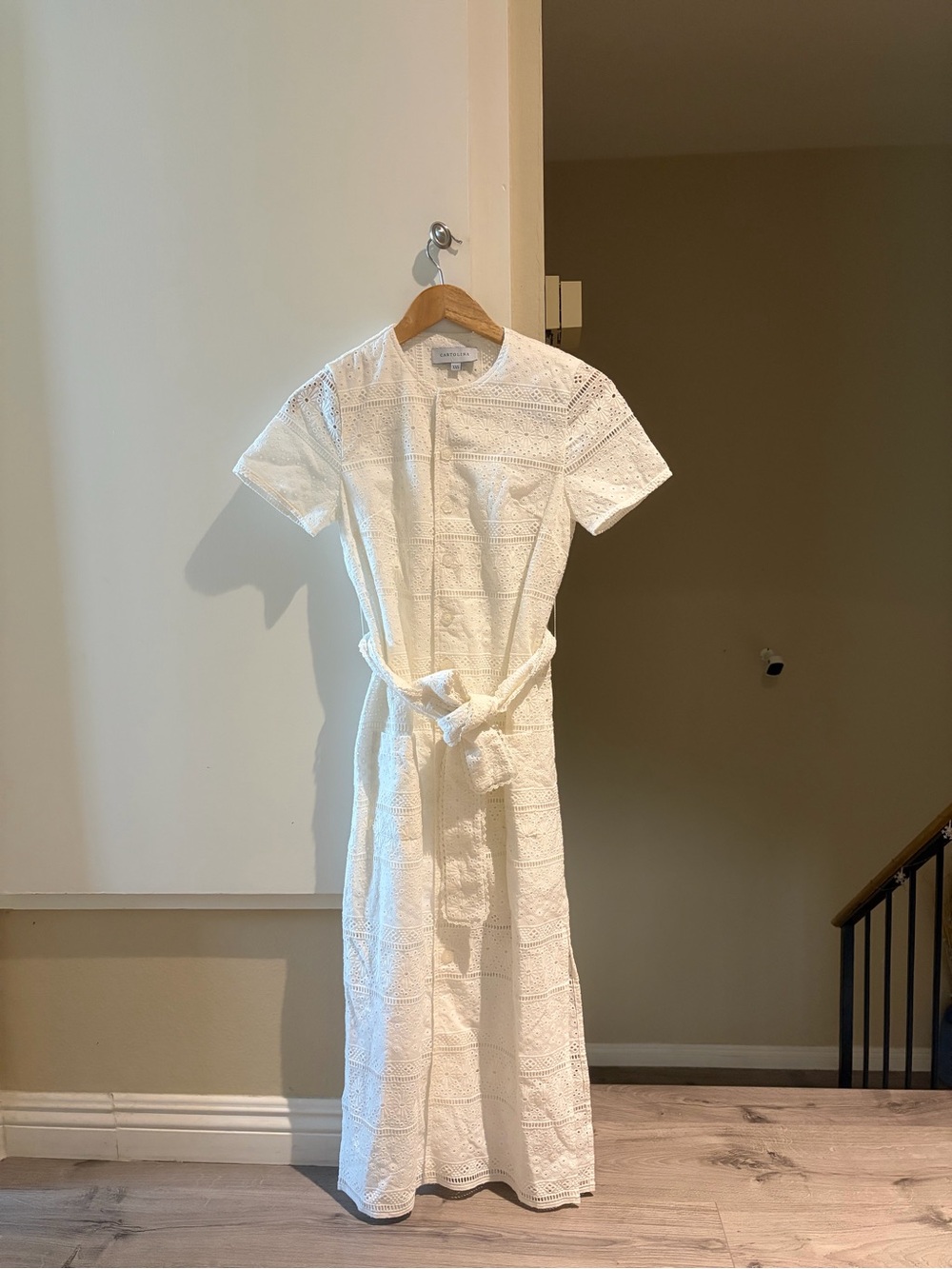 Cartolina Elegant White Midi Dress with eyelets, Tie Waist,cute flower buttons